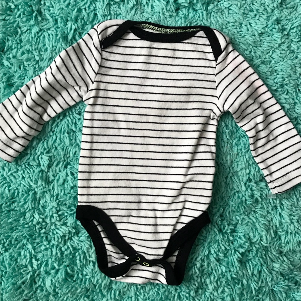 Onesies - Picture 2 of 6